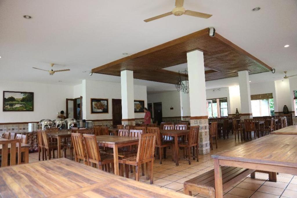 Villa Bukit Pinus Богор Екстер'єр фото